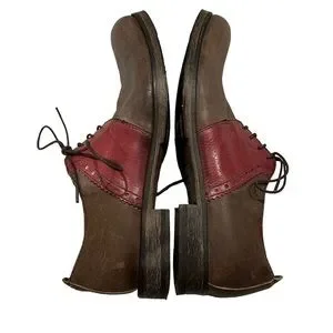 Empresa (Italian Designer) Two Tone Leather Lace Up Oxfords Empresa | Shoes | Empresa Italian Designer Two Tone Leather  main image 2